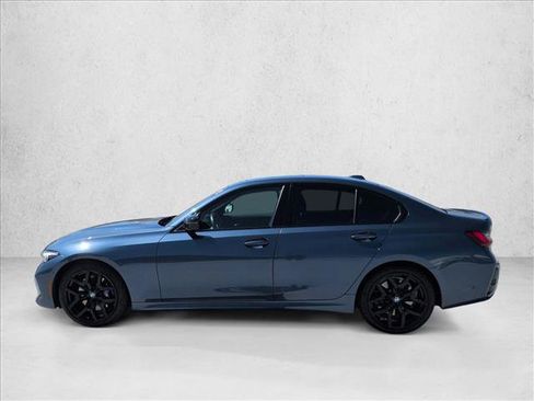 Used 2025 BMW 330i Sedan w/ M Sport Package RWD image 9