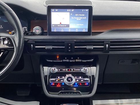 Used 2021 Lincoln Corsair Reserve image 23