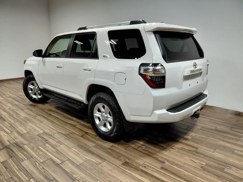 Used 2020 Toyota 4Runner SR5 image 26