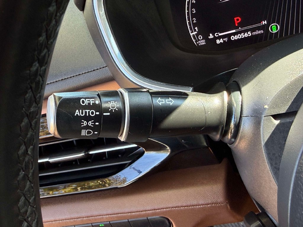 Certified 2023 Acura MDX w/ Technology Package AWD/4WD image 30
