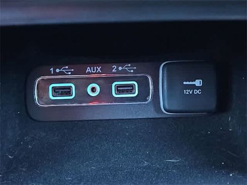 Used 2019 Jeep Grand Cherokee Altitude image 30