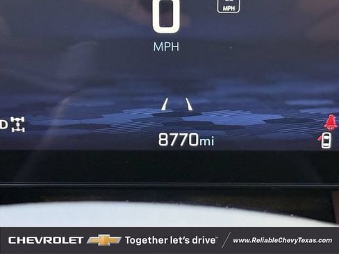 Used 2026 Chevrolet Equinox ACTIV w/ Convenience Package III AWD/4WD image 5