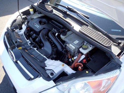 Used 2014 Ford C-MAX Energi SEL w/ Equipment Group 302A image 25