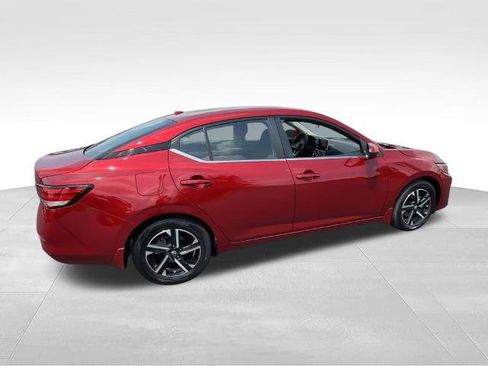 Certified 2025 Nissan Sentra SV FWD image 9