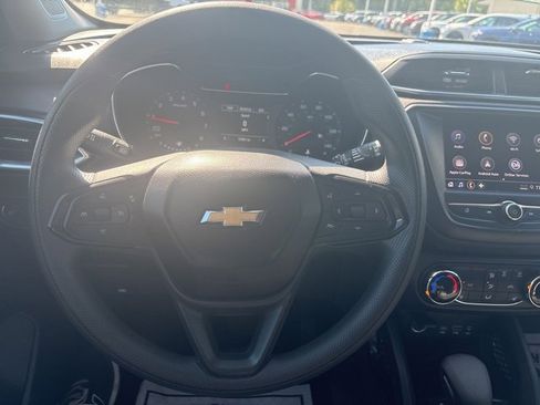 Used 2023 Chevrolet TrailBlazer LT image 34