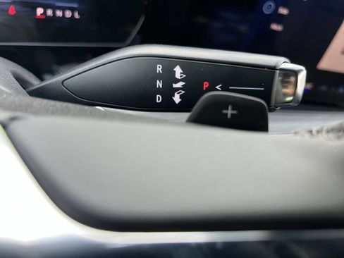 New 2025 Chevrolet Tahoe Premier image 16