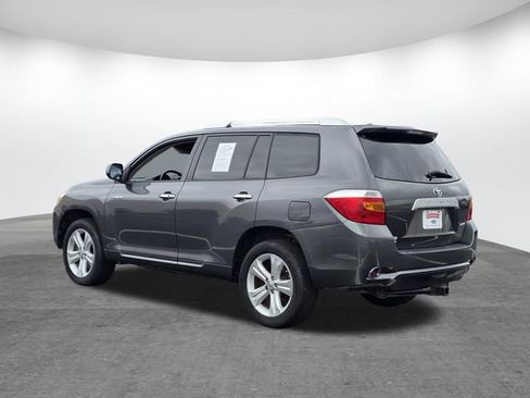 Used 2010 Toyota Highlander Limited AWD/4WD image 6
