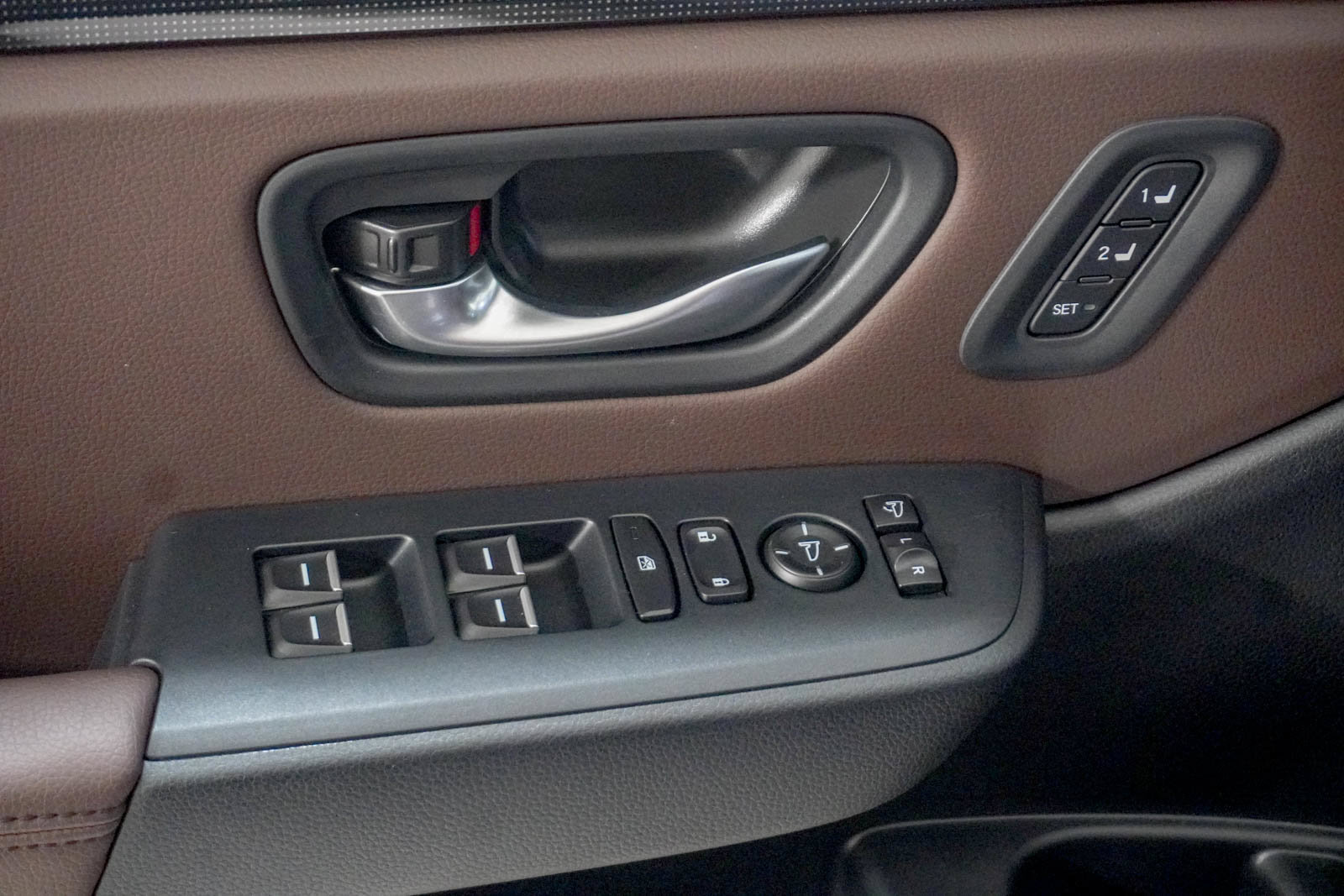 Certified 2025 Honda Pilot Elite image 18