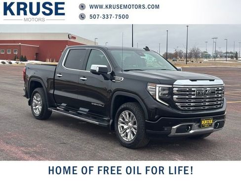 Used 2022 GMC Sierra 1500 Denali w/ Technology Package image 1