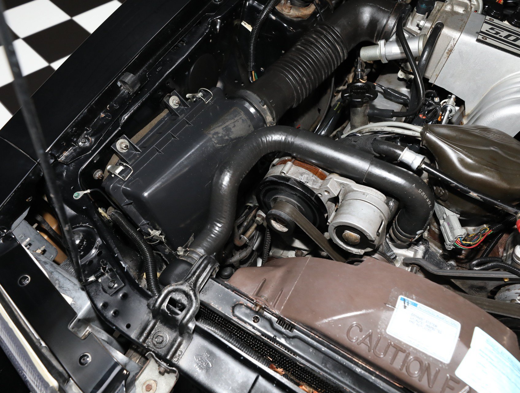Used 1987 Ford Mustang GT RWD image 82
