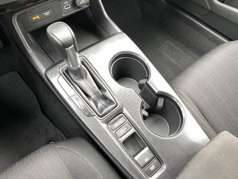 Used 2023 Honda Civic LX image 27