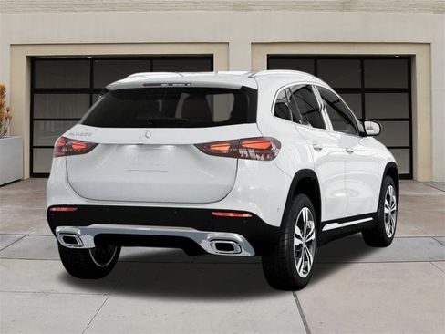 New 2025 Mercedes-Benz GLA 250 image 35