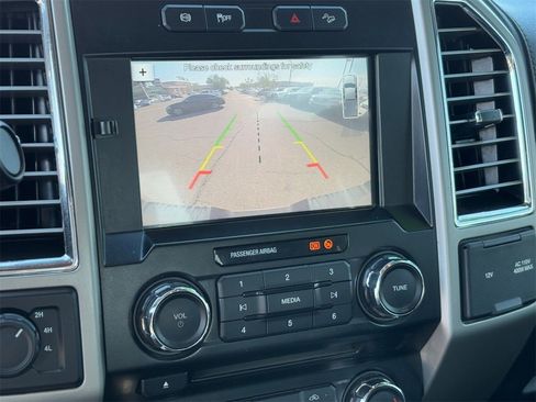 Used 2017 Ford F250 Lariat w/ Chrome Package image 25