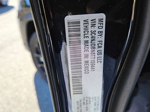 New 2026 Jeep Compass Latitude image 16