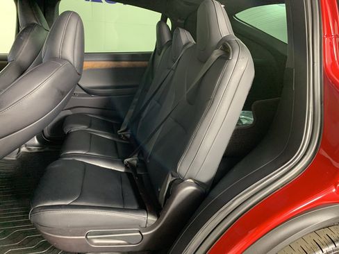 Used 2020 Tesla Model X Long Range image 29