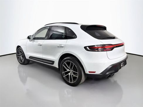 Certified 2026 Porsche Macan S AWD/4WD image 3