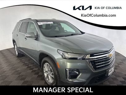 Used 2023 Chevrolet Traverse LT