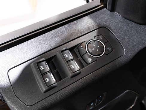 Used 2018 Ford F150 Lariat AWD/4WD image 14