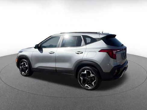 Used 2025 Kia Seltos S image 10