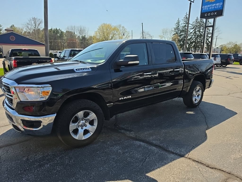 Used 2019 RAM 1500 Big Horn AWD/4WD image 3