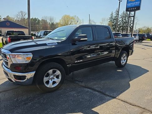 Used 2019 RAM 1500 Big Horn AWD/4WD image 3