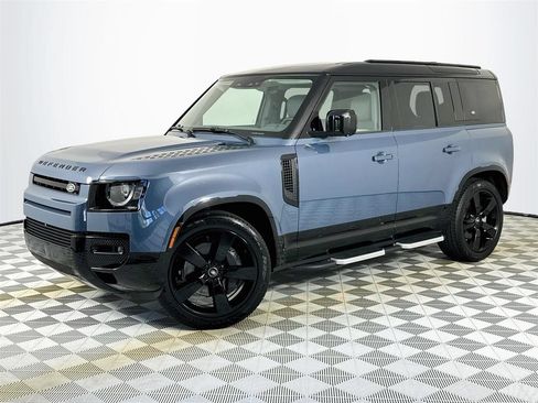 Certified 2024 Land Rover Defender 110 X-Dynamic SE AWD/4WD image 1