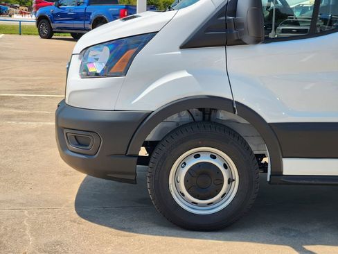 New 2025 Ford Transit 250 148 Medium Roof w/ Load Area Protection Package image 7
