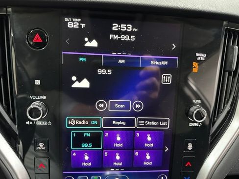 Used 2022 Subaru Outback Premium AWD/4WD image 18