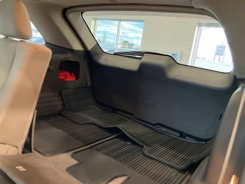 Used 2012 Ford Edge SE image 22