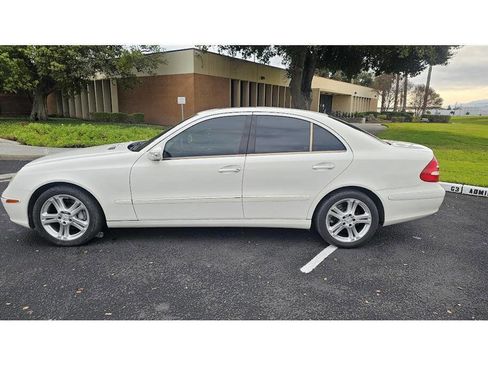 Used 2006 Mercedes-Benz E 350 E 350 4dr Sedan image 8
