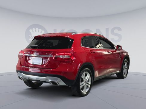 Used 2019 Mercedes-Benz GLA 250 4MATIC image 11