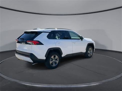 Used 2024 Toyota RAV4 XLE image 8