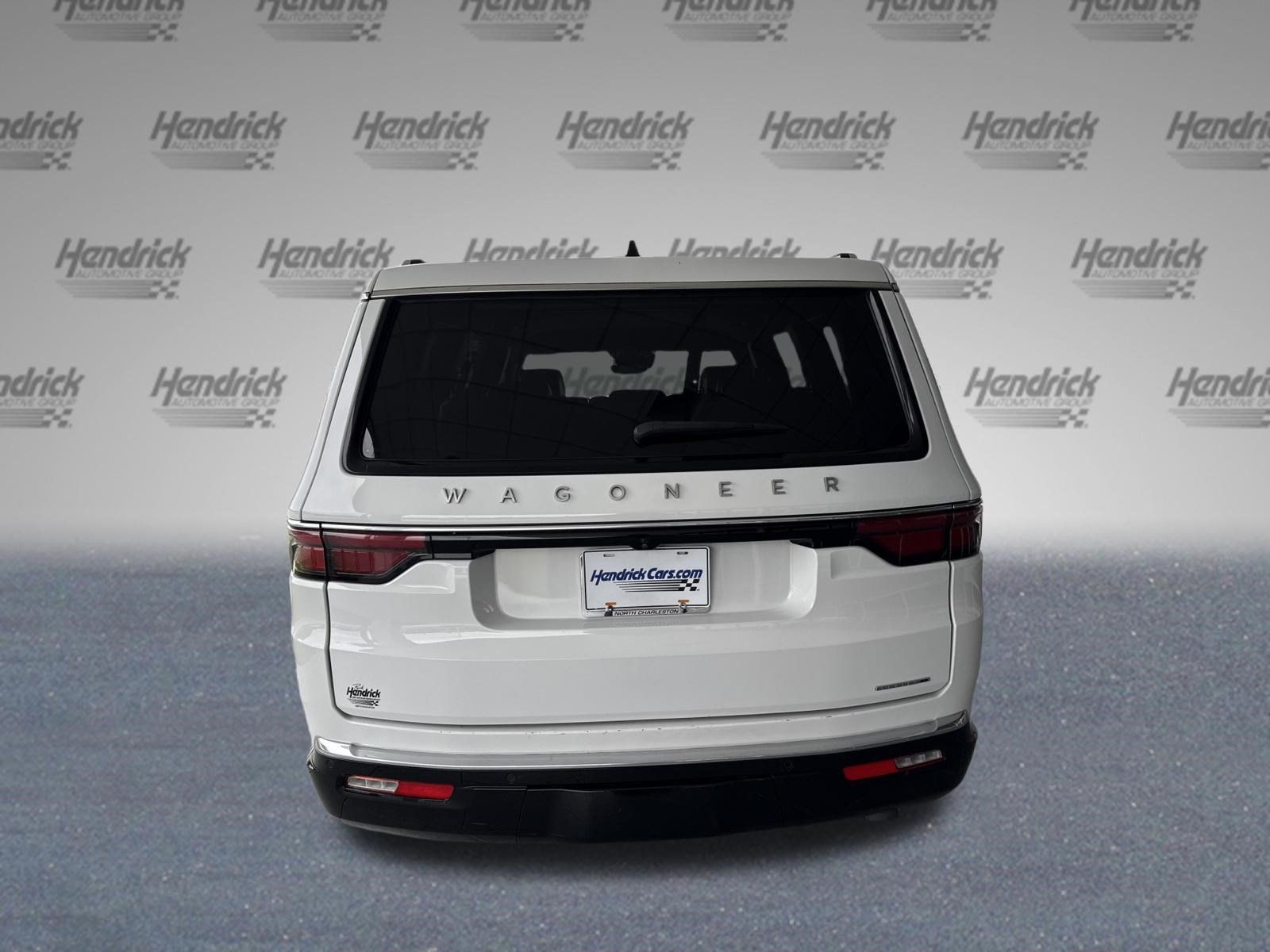 Used 2024 Jeep Wagoneer Series II AWD/4WD image 8