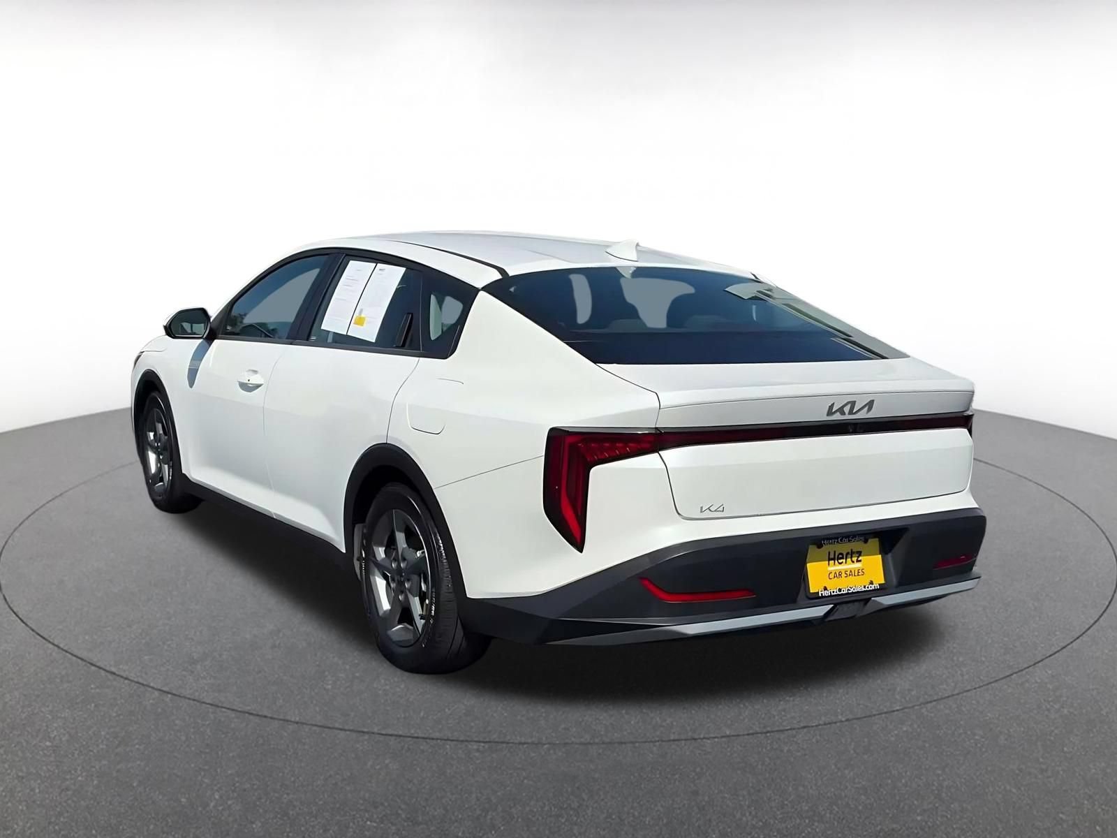 Used 2025 Kia K4 FWD image 10