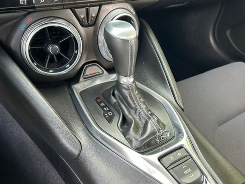 Used 2017 Chevrolet Camaro LT RWD image 27
