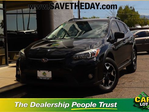 Used 2020 Subaru Crosstrek 2.0i Premium w/ Moonroof Package 2 AWD/4WD image 1