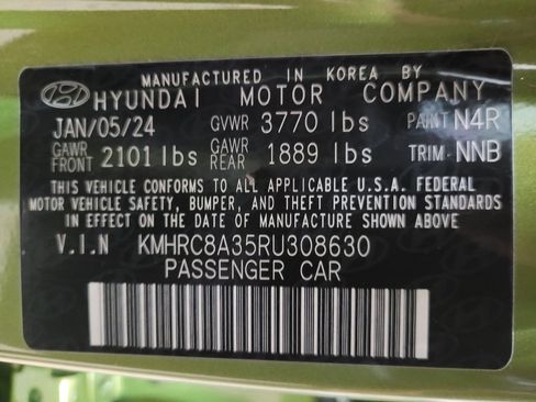 Used 2024 Hyundai Venue SEL FWD image 33