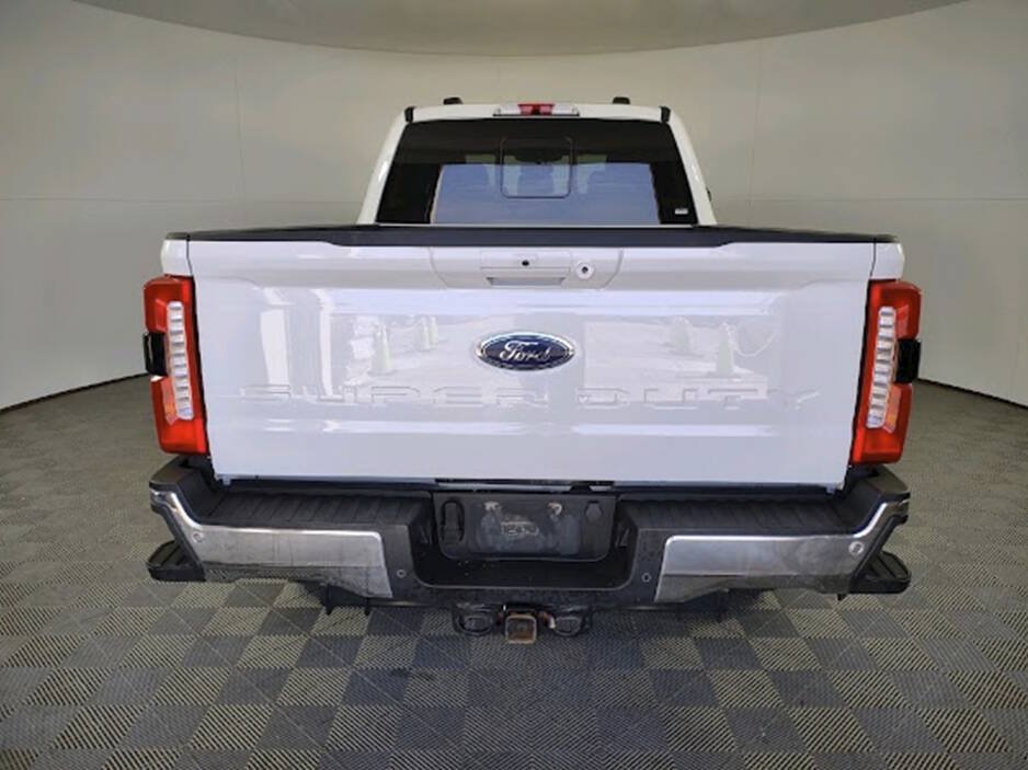 Used 2024 Ford F250 Lariat w/ FX4 Off-Road Package AWD/4WD image 8