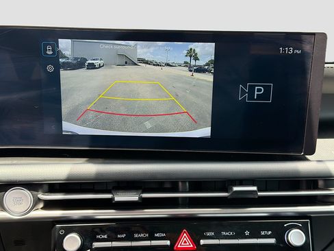 Used 2025 Hyundai Tucson SEL FWD image 32