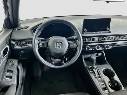 Used 2024 Honda Civic Sport image 17