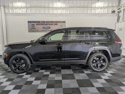Used 2025 Jeep Grand Cherokee L Limited w/ Black Appearance Package