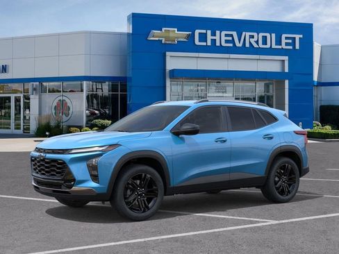 New 2026 Chevrolet Trax ACTIV w/ Driver Confidence Package FWD image 2