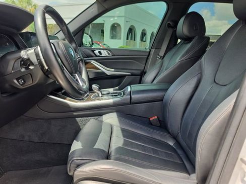 Used 2019 BMW X5 xDrive40i w/ Premium Package 2 AWD/4WD image 16