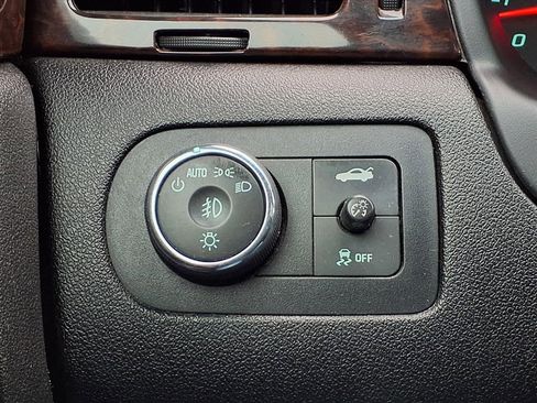 Used 2012 Chevrolet Impala LTZ image 26