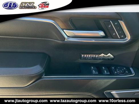 Used 2024 Chevrolet Silverado 1500 High Country AWD/4WD image 11