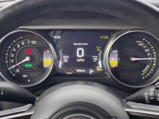Used 2023 Jeep Wrangler Unlimited w/ Sun & Screen Package AWD/4WD image 29