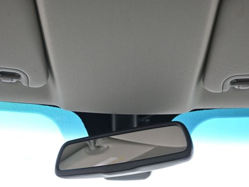 Used 2018 RAM 2500 Tradesman w/ Chrome Appearance Group image 28