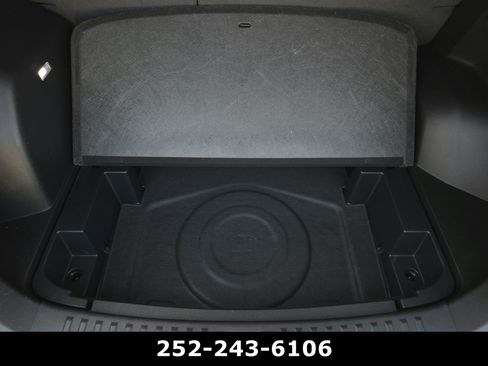 Used 2025 Chevrolet Equinox ACTIV w/ Safety and Technology Package FWD image 35
