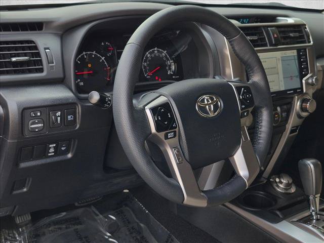 Used 2023 Toyota 4Runner SR5 Premium w/ Moonroof Package AWD/4WD image 10