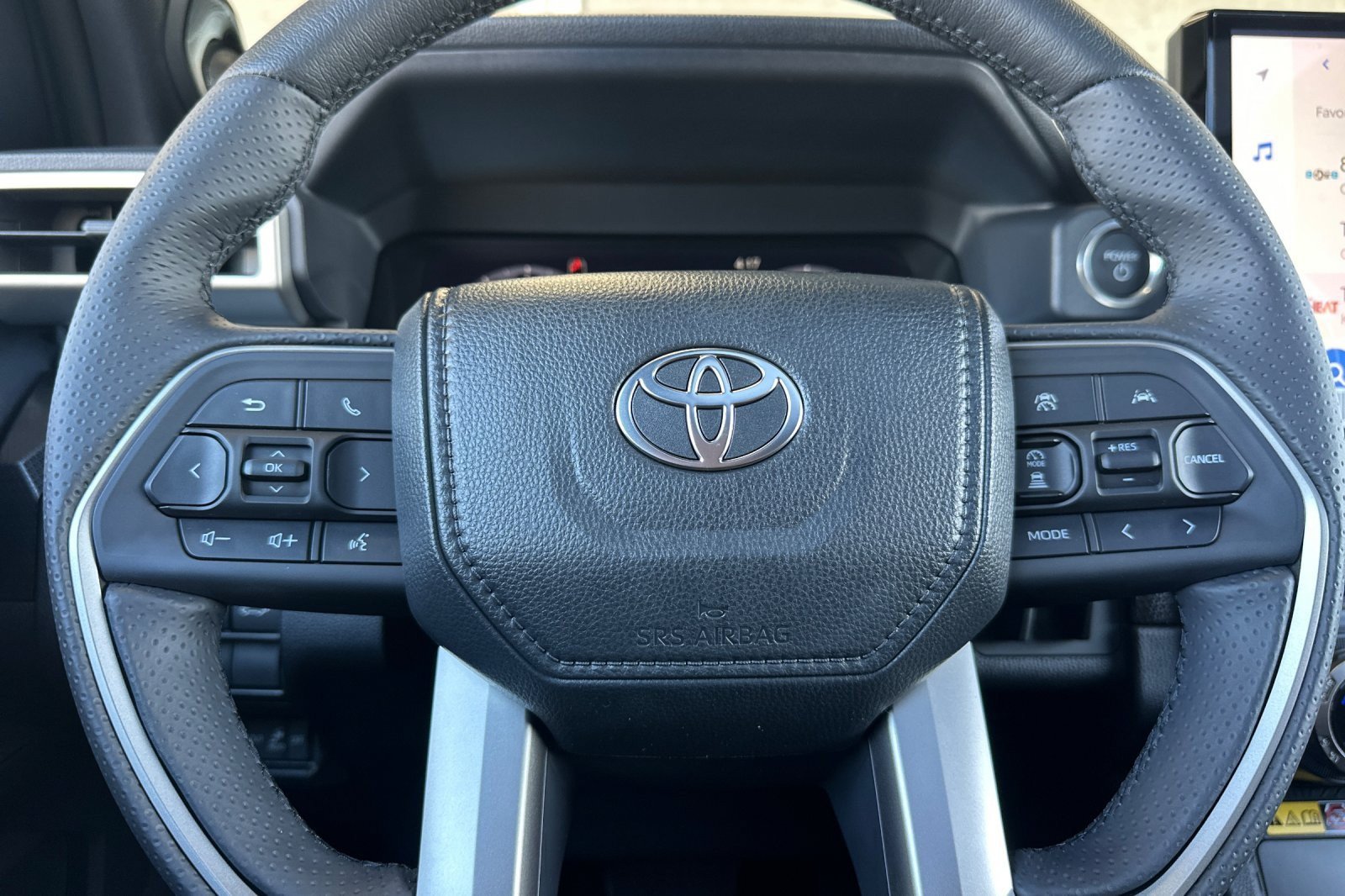 New 2026 Toyota 4Runner Limited w/ Tow Technology Package AWD/4WD image 26